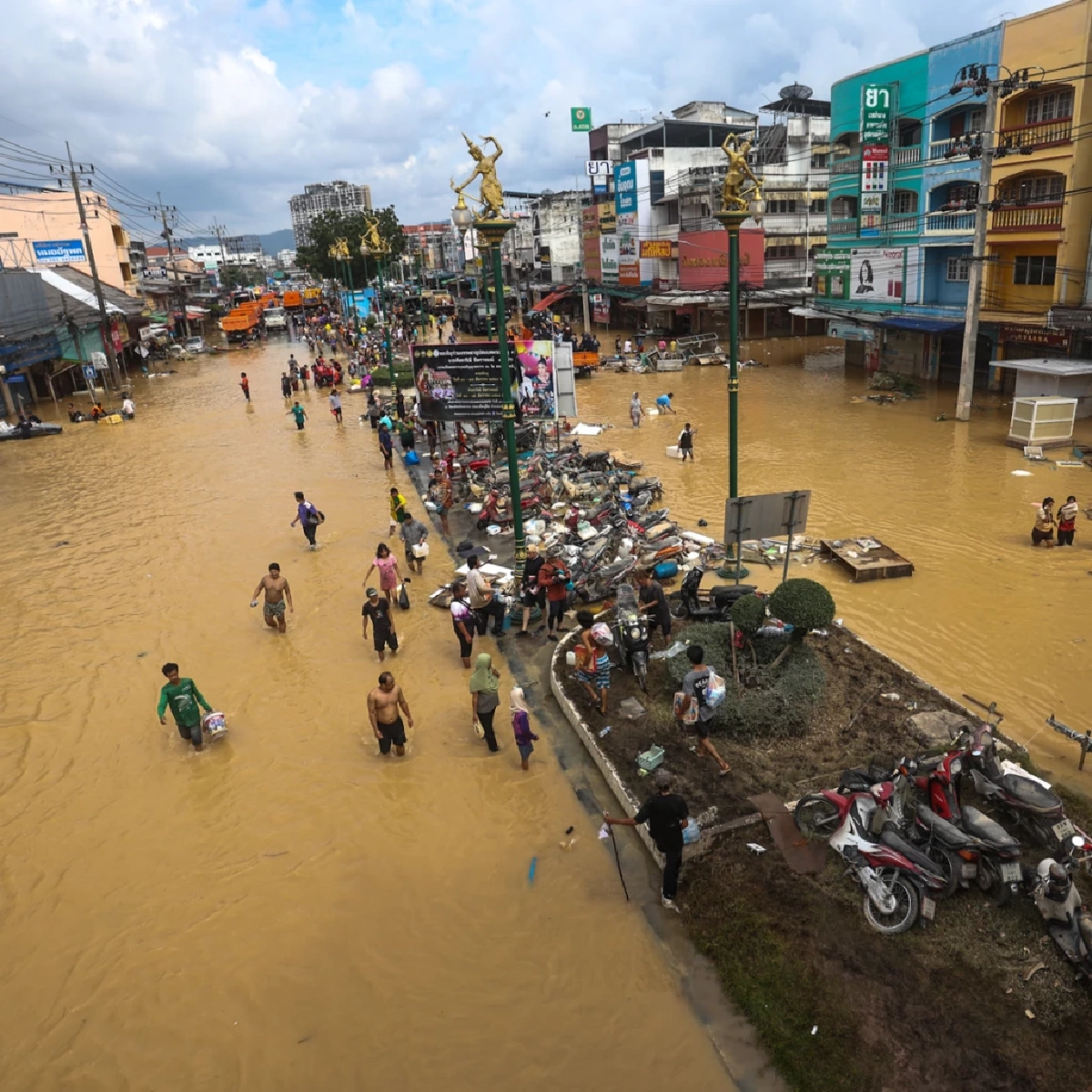 หาดใหญ่เร่งฟื้นเมือง 14 วัน หลังน้ำท่วมใหญ่บ้านพังนับแสน