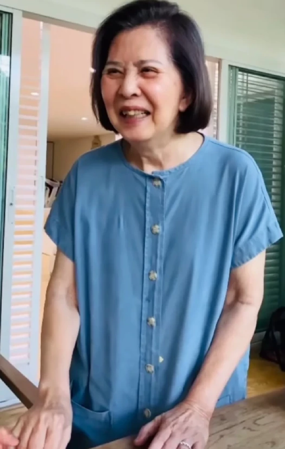 ภาพล่าสุด "จิ๋ม มยุรฉัตร" หลังป่วยอัลไซเมอร์ ยังแข็งแรงสดใสมาก