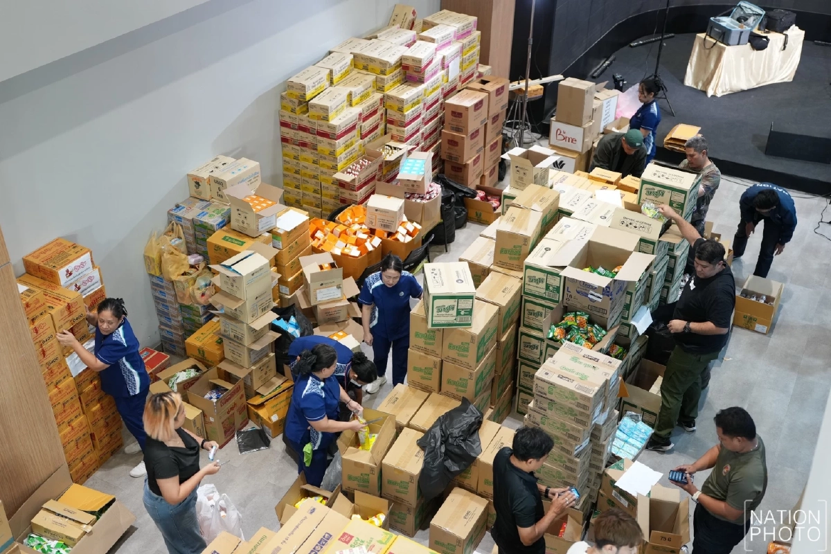 เครือเนชั่นร่วมใจ ส่งความช่วยเหลือ โครงการเนชั่นปันน้ำใจ ช่วยเหลือผู้ประสบอุทกภัยใต้