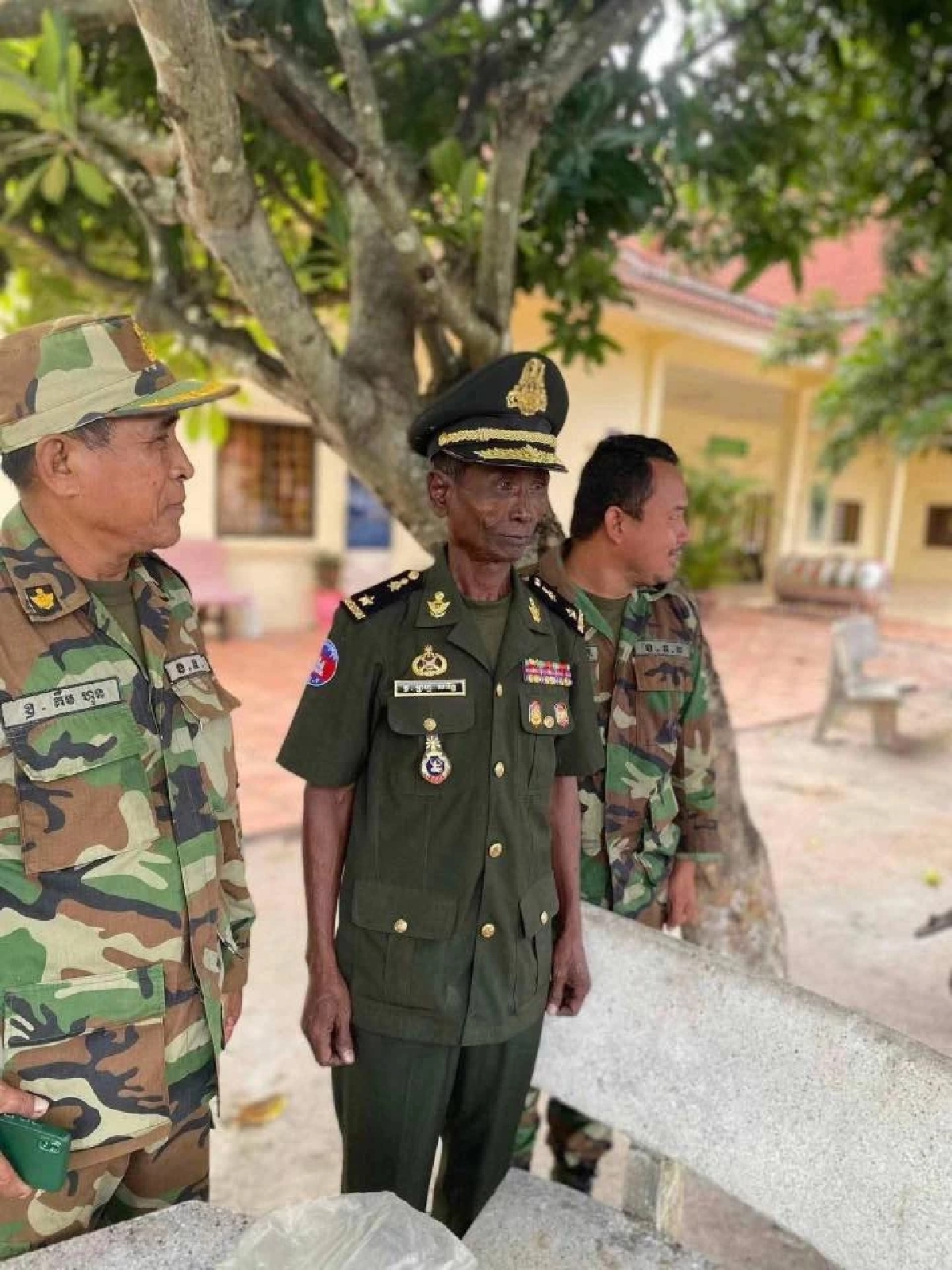 ย้อนรอยคลิป-ภาพสะเทือนใจ! ฮุนเซนสั่งเกณฑ์ อดีตเขมรแดง ส่งไปรบ