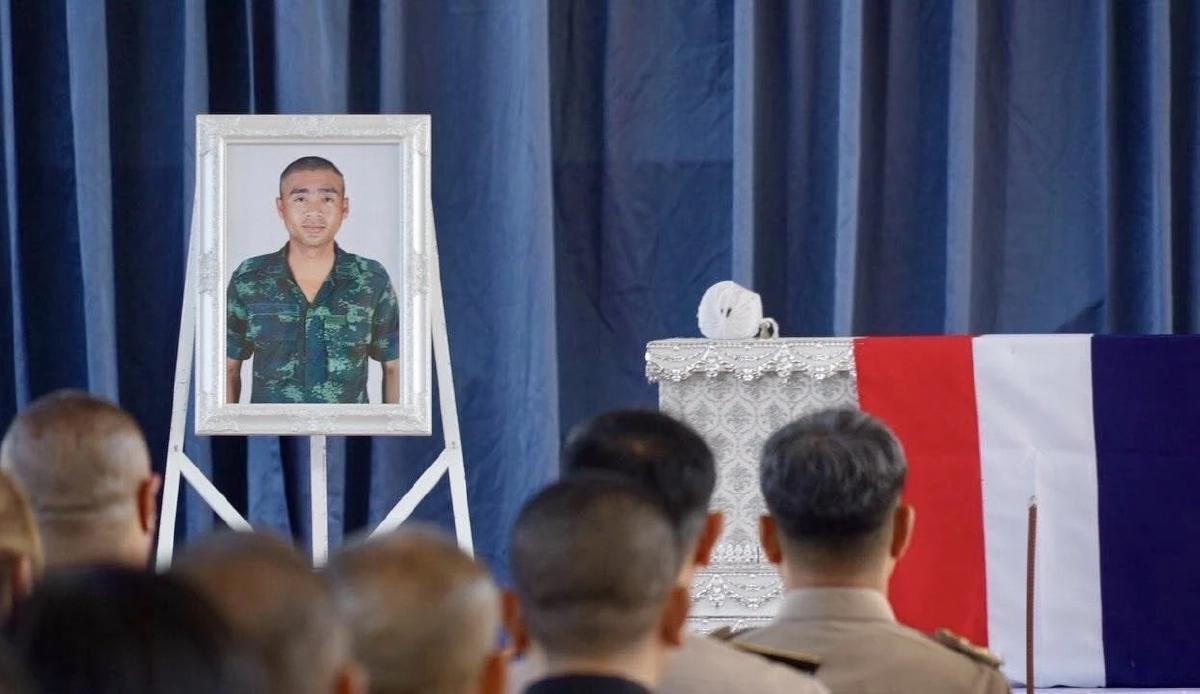 ทภ.1 จัดพิธีส่งทหารกล้า พลทหาร ธนพัฒน์ นันทะวงศ์ กลับภูมิลำเนา