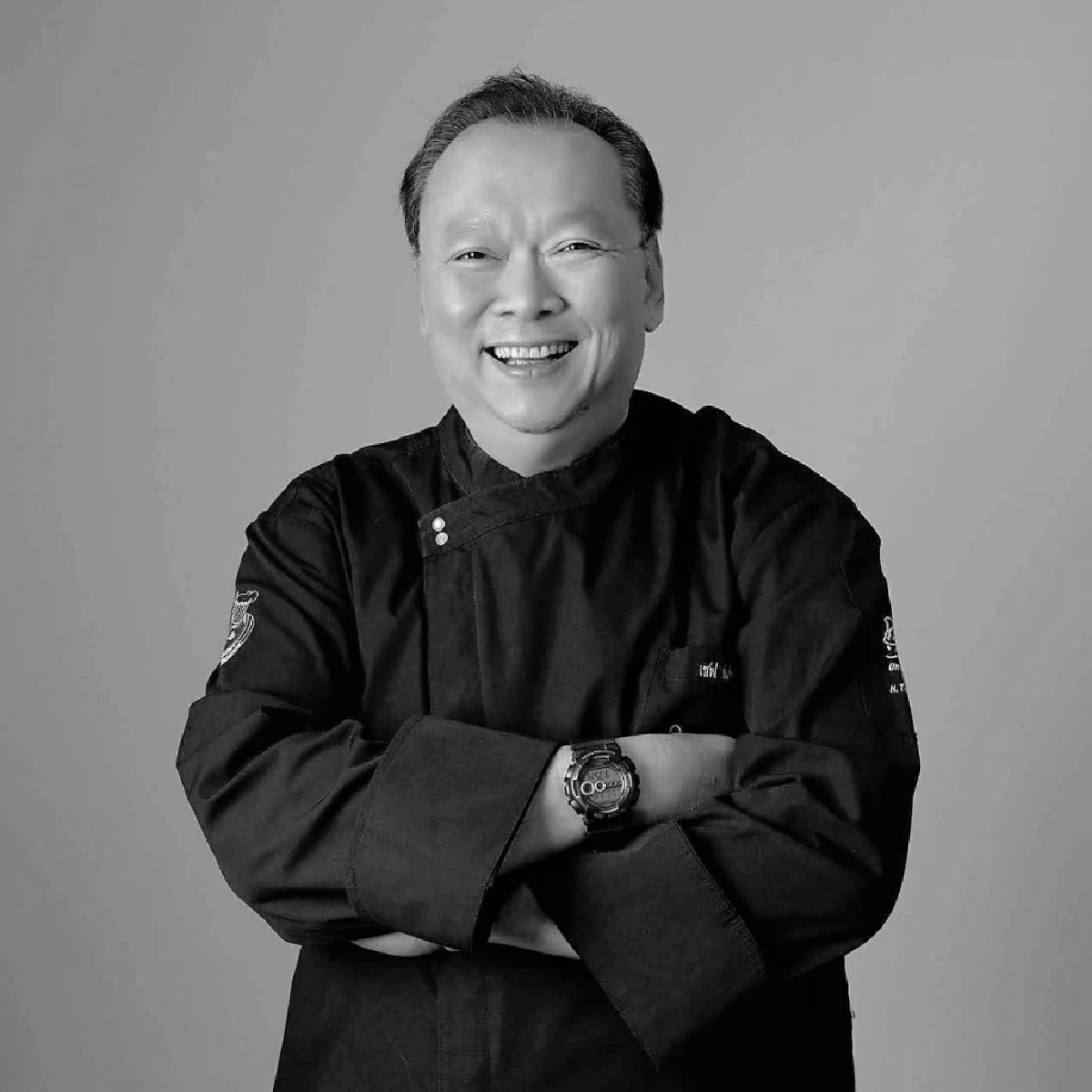 เปิดประวัติ เชฟดัง ดีกรีกรรมการเชฟกระทะเหล็ก หลังจากไปอย่างสงบ