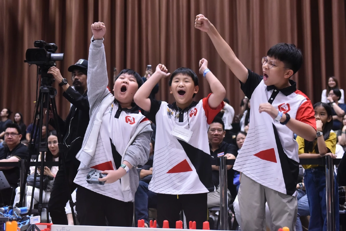 ALL Robotics - PIM เปิดฉากแข่งขันหุ่นยนต์ VEX Robotics รอบภูมิภาค  เฟ้นหาสุดยอดทีมชิงชัยระดับประเทศ