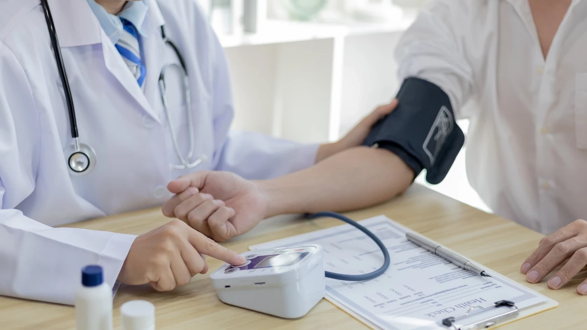 3 พฤติกรรมป้องกันโรคหลอดเลือดสมอง เริ่มทำตั้งแต่วันนี้ยังทัน