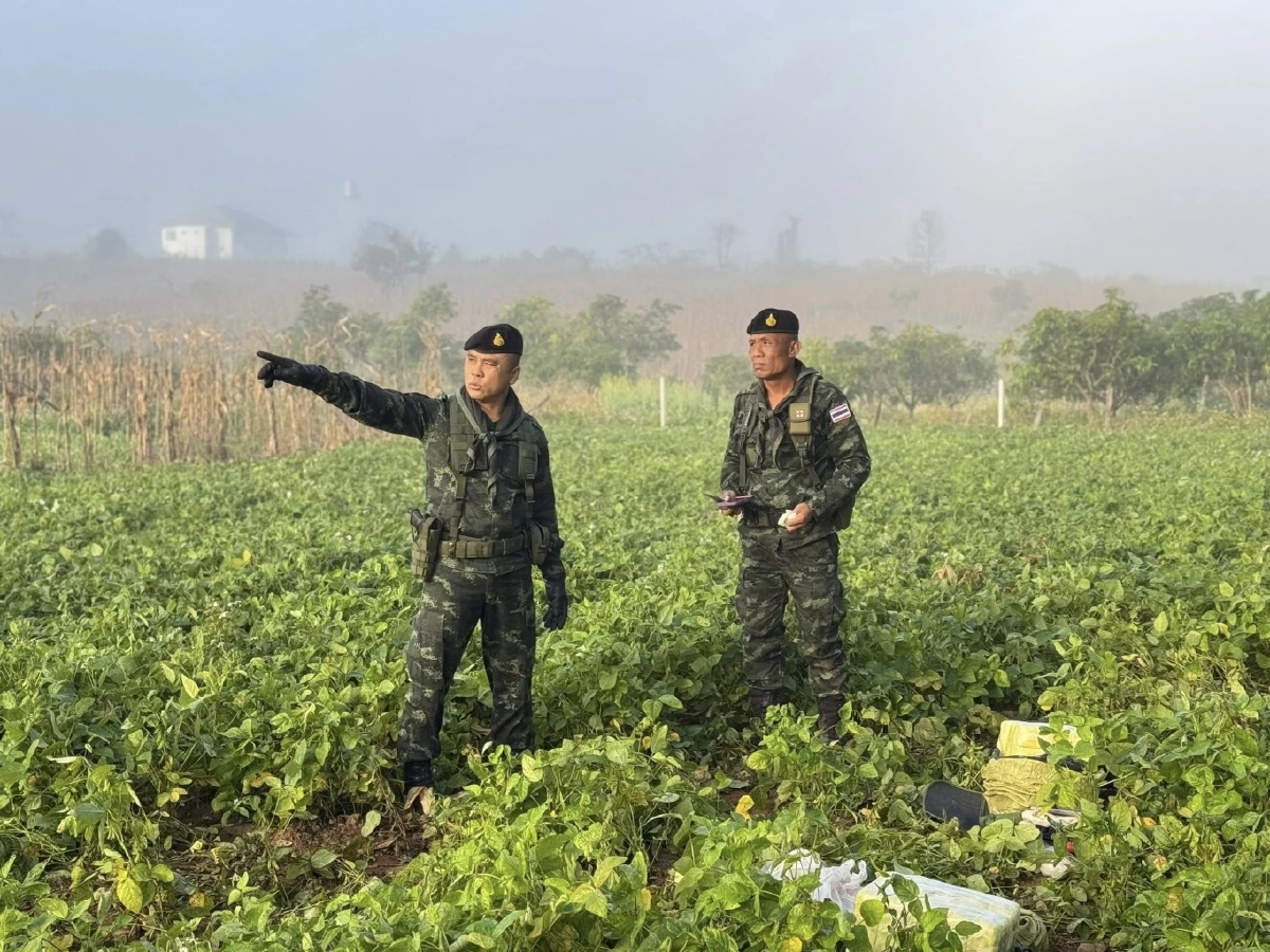 ฉก.ไชยานุภาพ ปะทะเดือดกลางป่าเชียงดาว ยึดยาบ้า 1.8 ล้านเม็ด