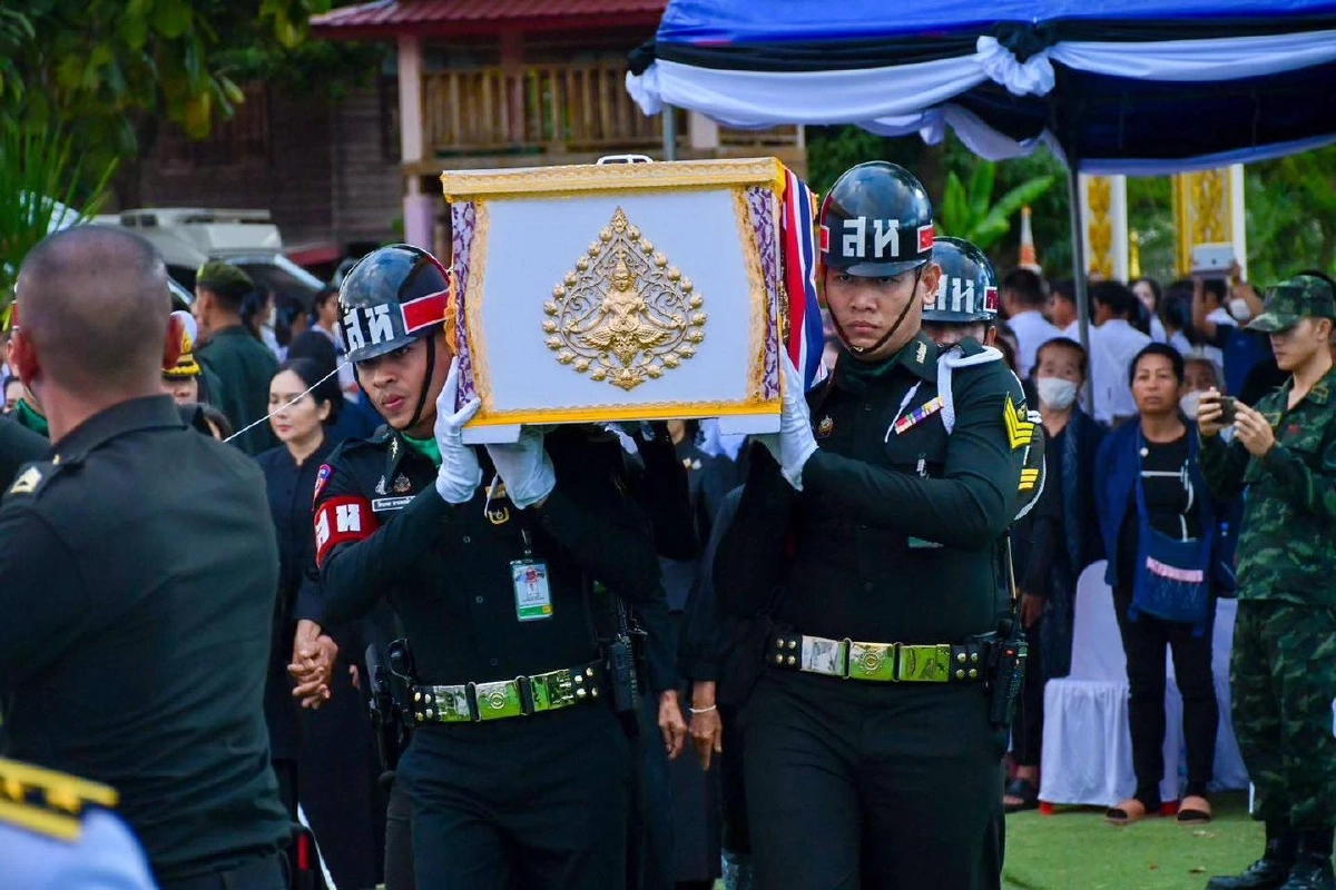 ไว้อาลัยแด่ดวงวิญญาณ สดุดีวีรบุรุษทหารกล้า ลูกพระยอดเมืองขวาง