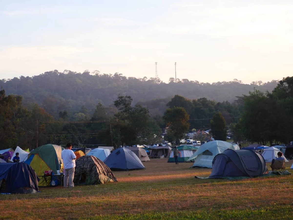 วันหยุดยาว เขาใหญ่ทะลัก รับนักท่องเที่ยวกว่า 4.5 หมื่นคน