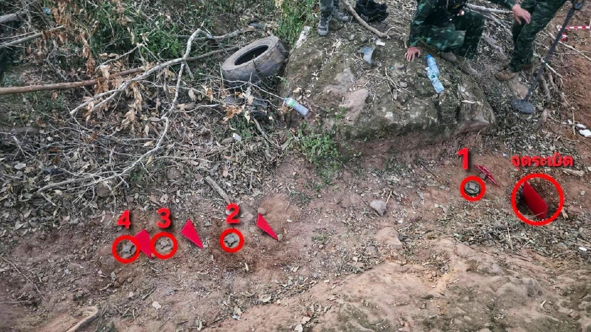 ทบ.เผยพบ PMN-2 อีก 4 ทุ่น ใกล้จุดทหารไทยเหยียบกับระเบิด