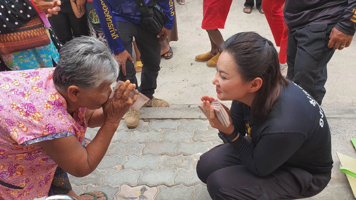 "บุ๋ม ปนัดดา" นำทีมองค์กรทำดี เยียวยาผู้ประสบภัยชายแดน