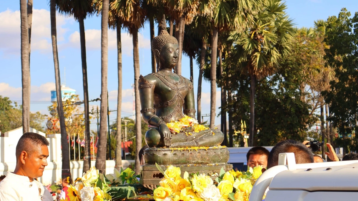 เปิดเลขมงคล ทะเบียนรถพิธีอัญเชิญ พระเจ้าตองทรงเครื่อง