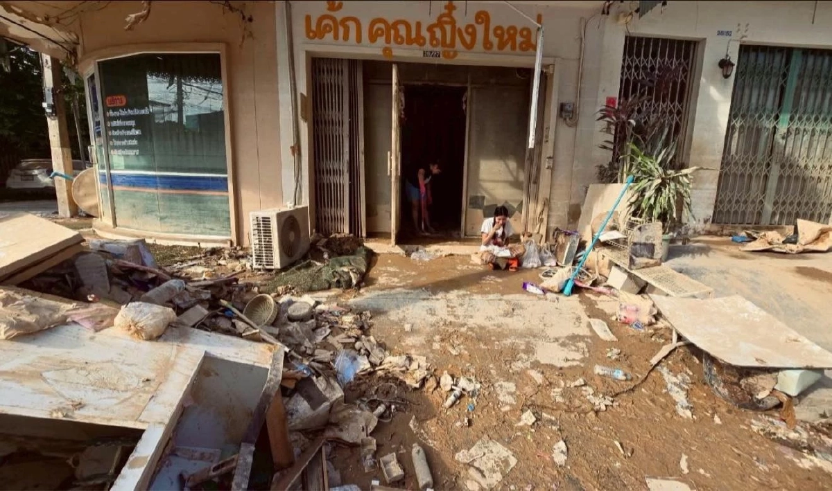 ร้านเค้กดังหาดใหญ่ ประกาศปิดยาว น้ำท่วมพรากทุกอย่างไปจากชีวิต