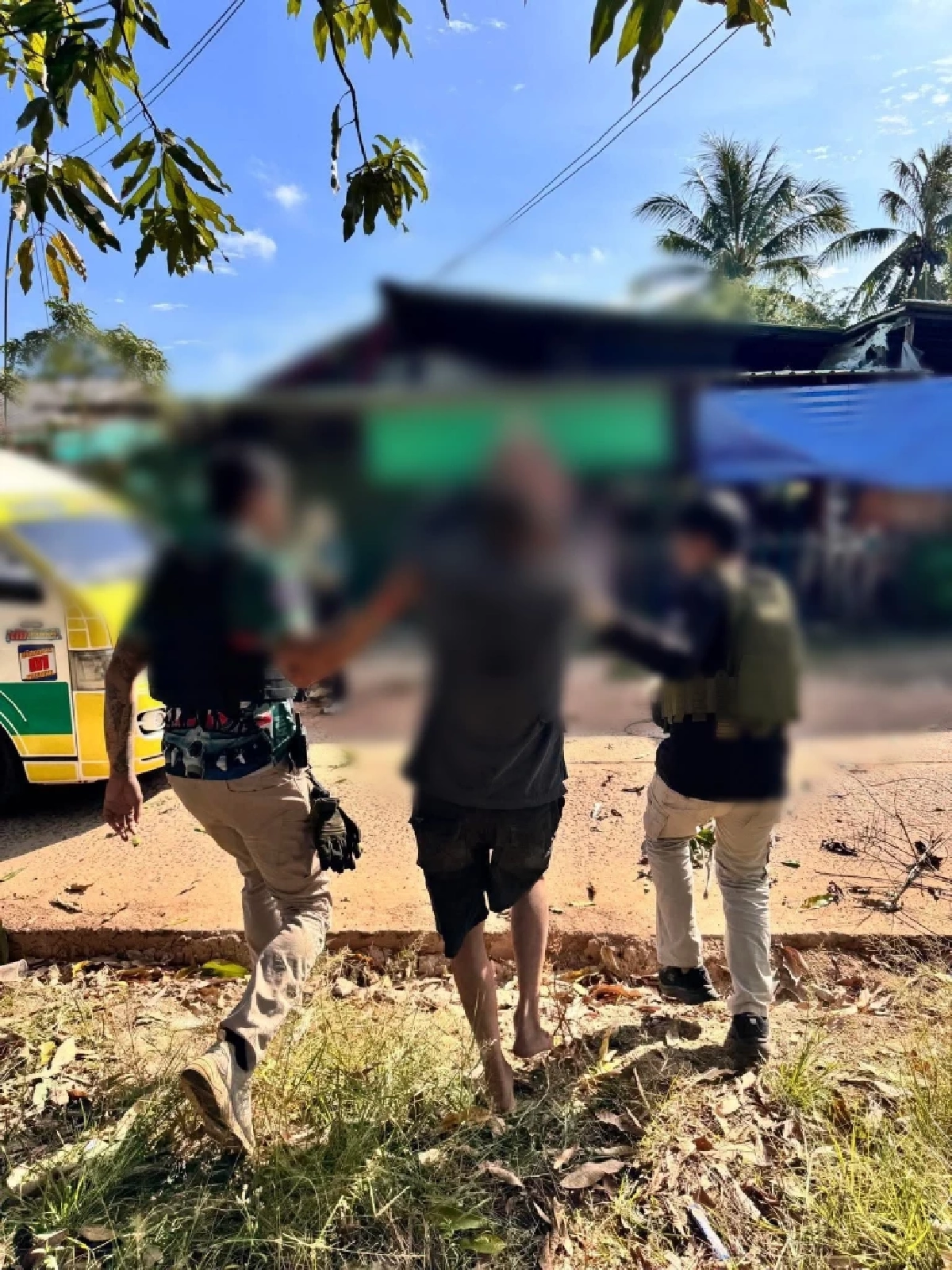 กัมพูชา รัว BM-21 ถล่มบ้านเรือนปชช.ชุมชนเสาธงชัย ชาวบ้านสาหัส 2 ราย