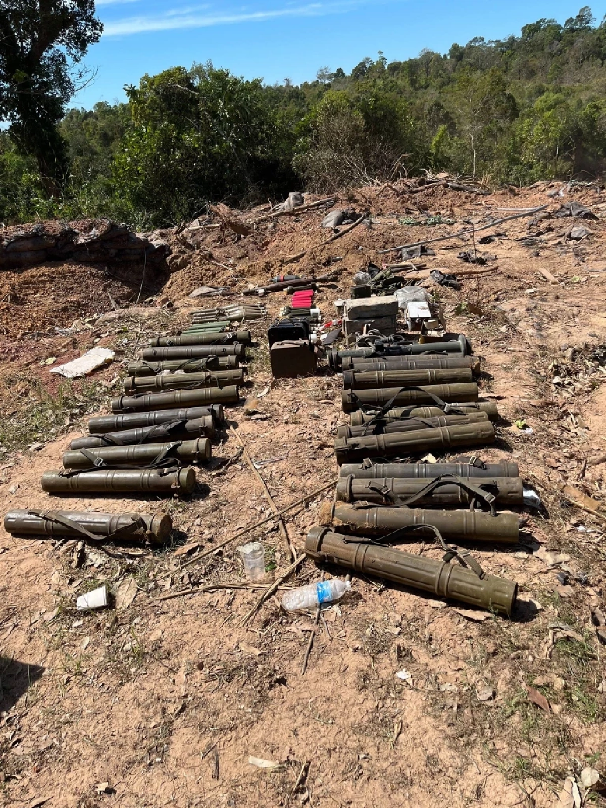 กัมพูชาละเมิดอนุสัญญาออตตาวาและกฎหมายมนุษยธรรมระหว่างประเทศ