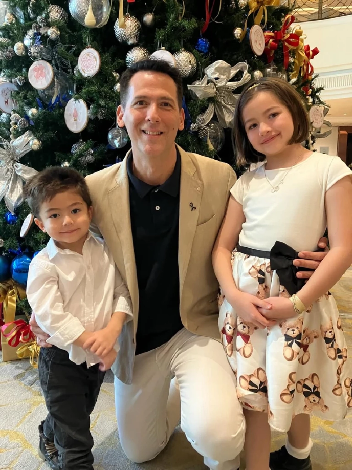 คุณพ่อสุดอบอุ่น! โอลิเวอร์ พูพาร์ท โพสต์ภาพคู่ลูก ๆ น่ารักสุด ๆ