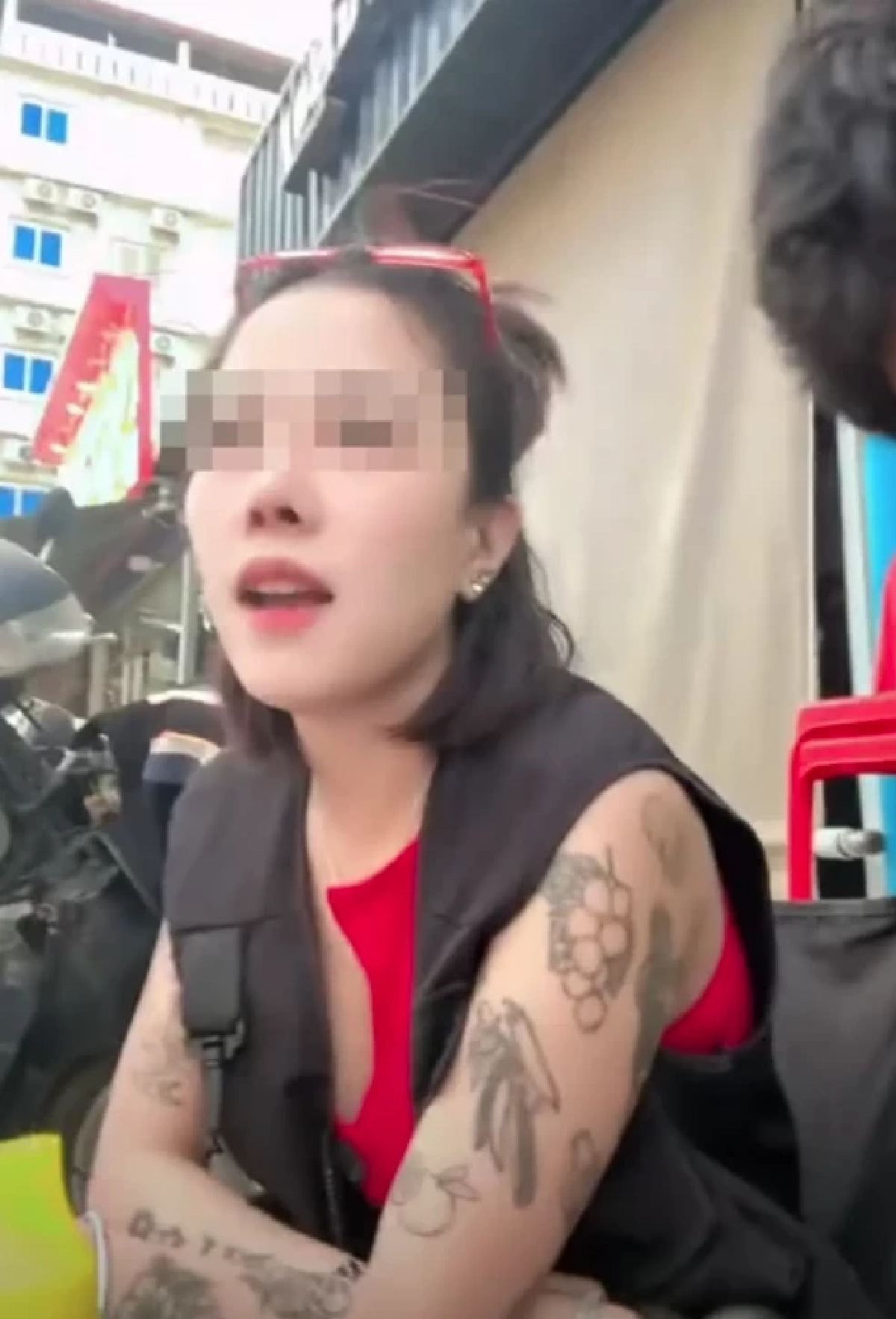 เพจดังแฉต่อ "น้องมาเฟีย" เล่าวีรกรรมทำระหกระเหินไปอยู่ปอยเปต