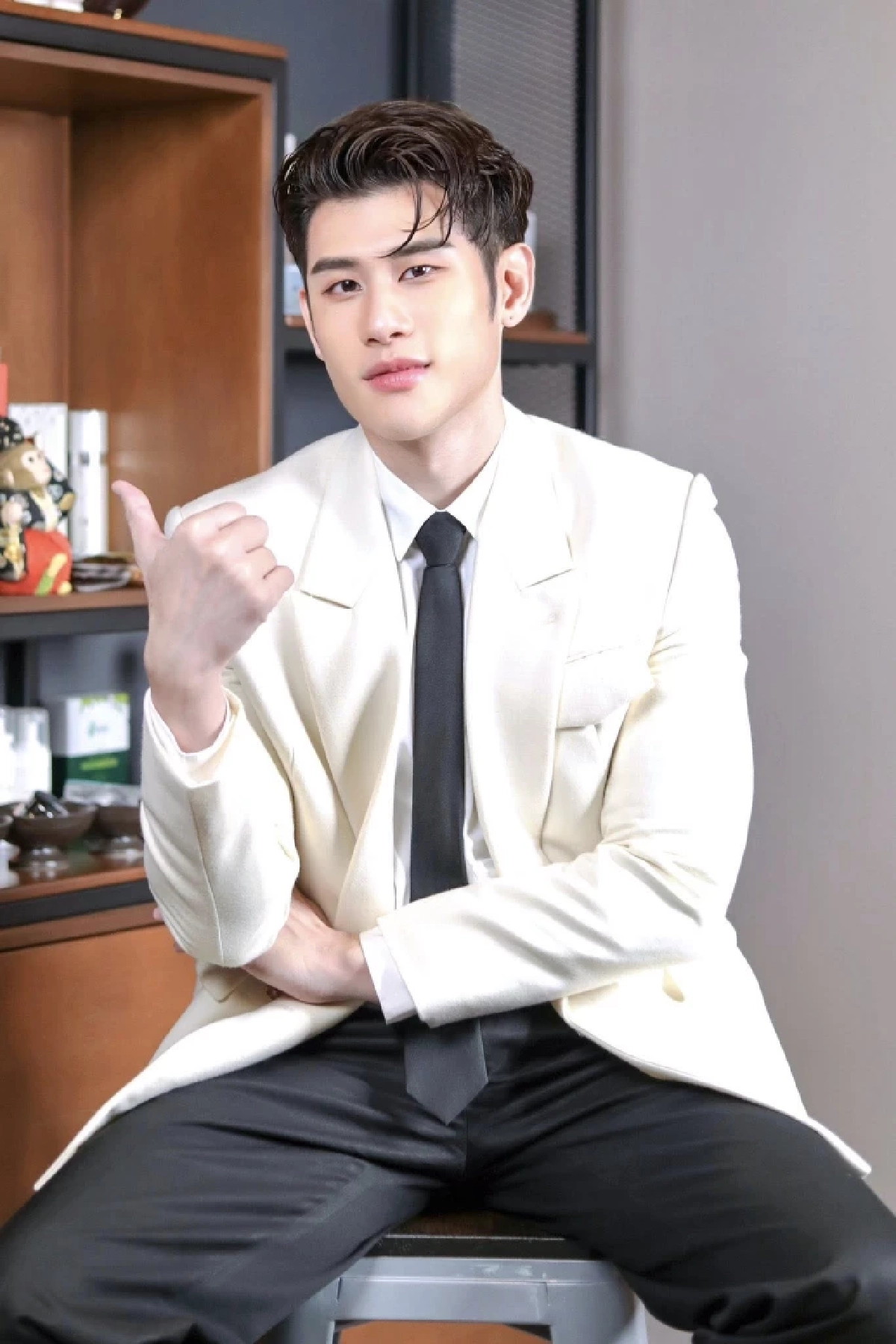 ดาวอาทิตย์ย้าย 6 ราศี รับข่าวดีแบบจุก ๆ โชคพุ่ง เงินวิ่งเข้าหา