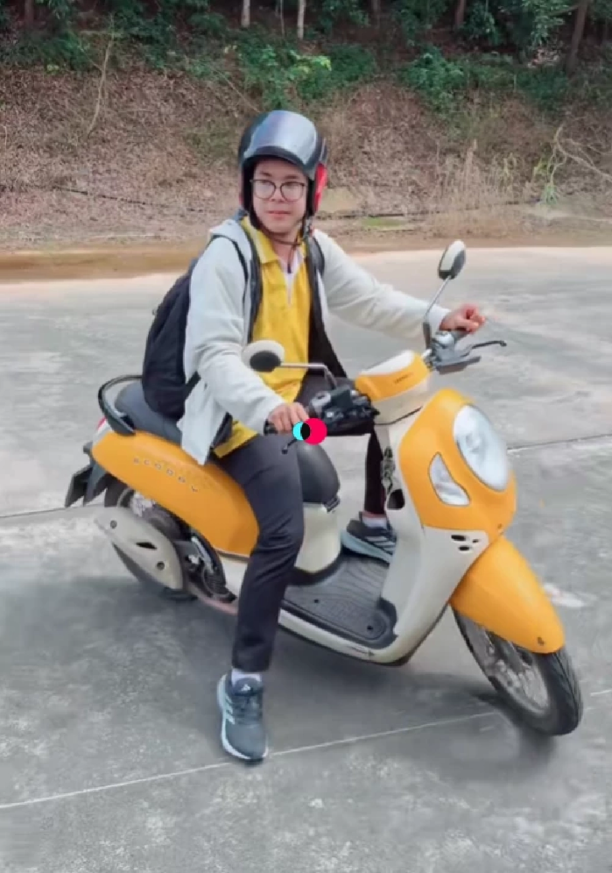 ขอแสดงความเสียใจ "ครูตูน" ติ๊กต๊อกเกอร์ชื่อดัง จากไปกะทันหัน