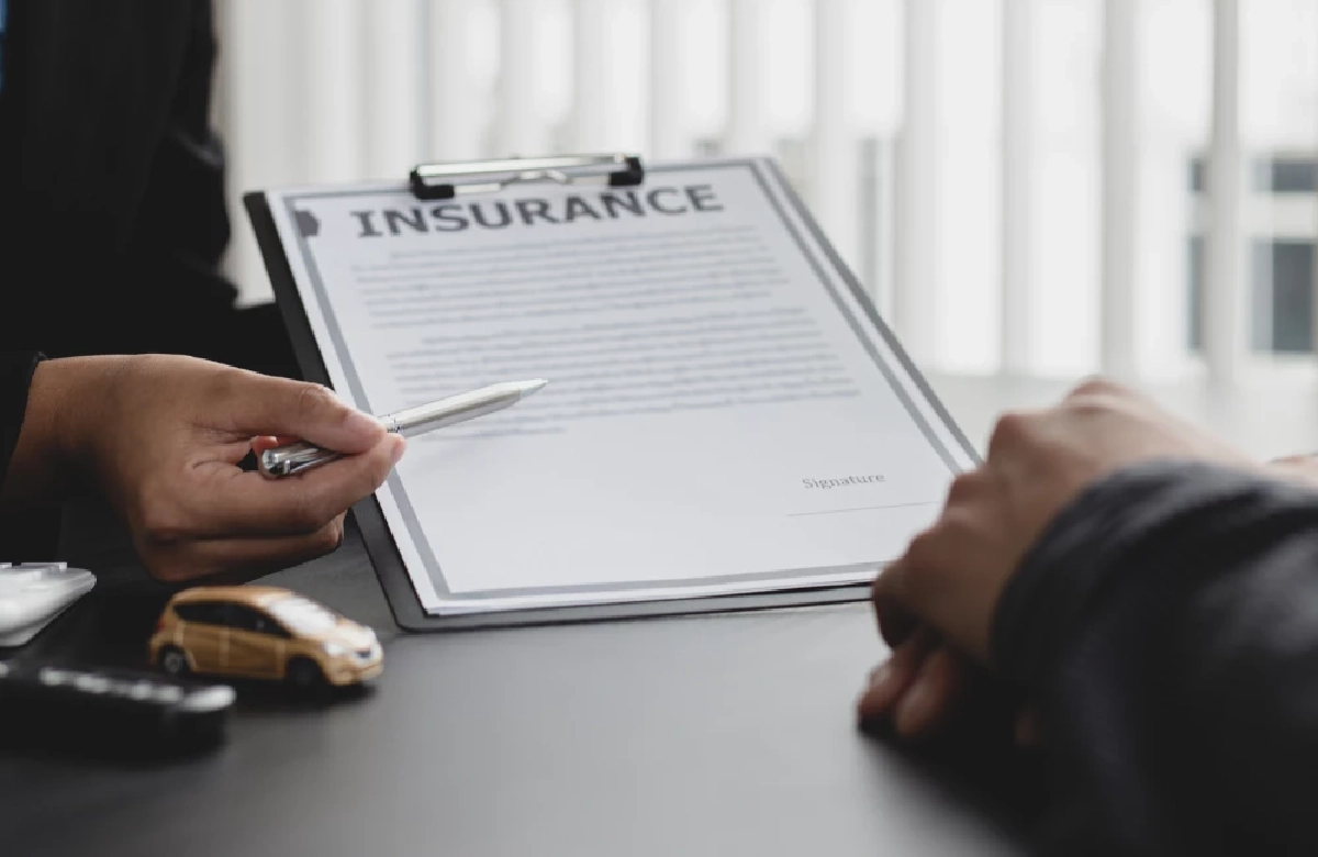 ประกันรถยนต์จ่ายสด กับผ่อนชำระ แบบไหนดีกว่ากัน