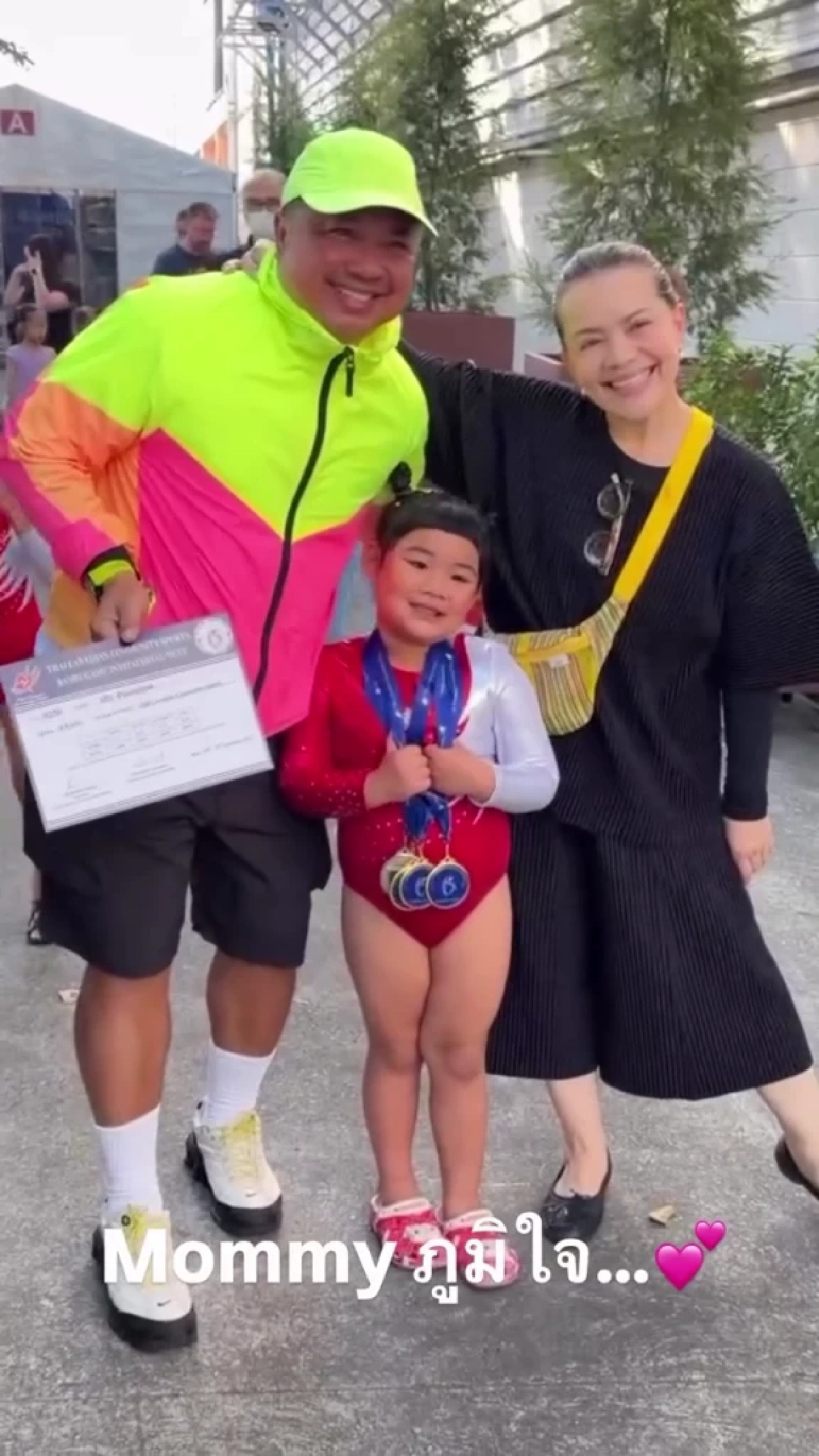 แม่หนูแหม่มปลื้ม “น้องแอลลี่” คว้าเหรียญยิมนาสติกครั้งแรก