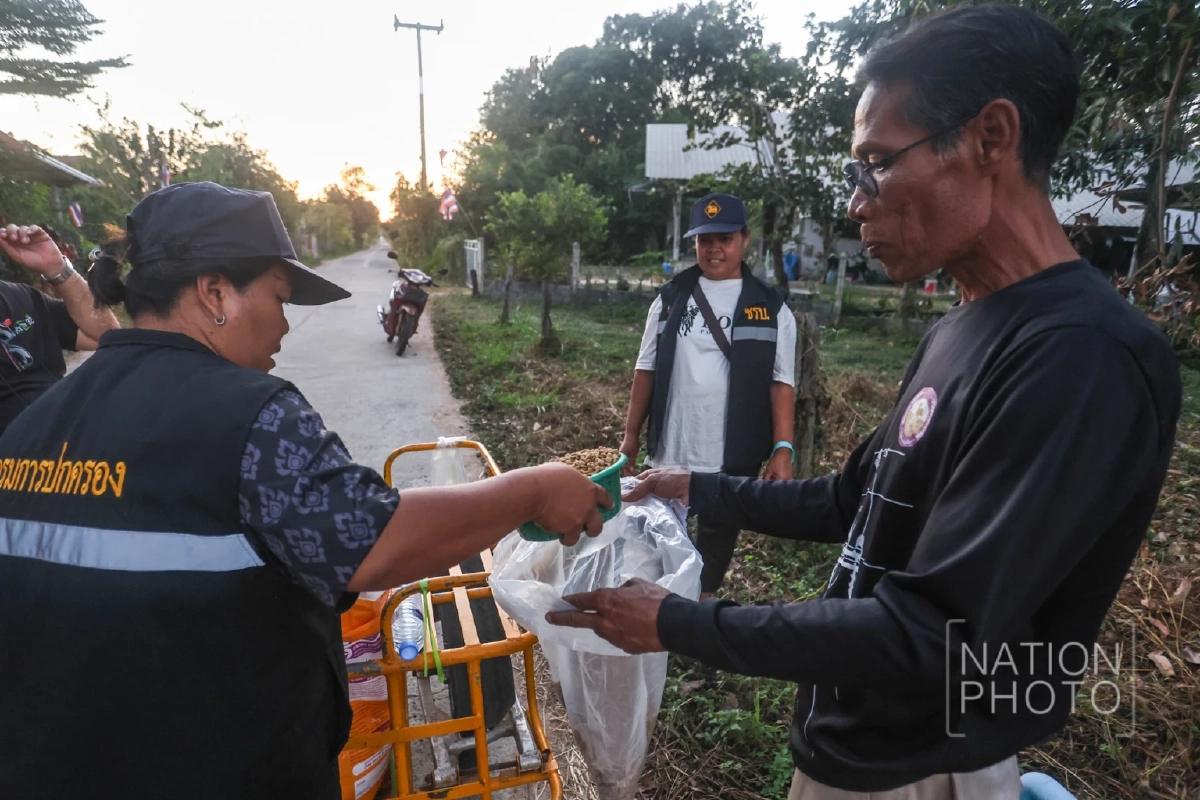 ภาพ โสภน สุเสนา (Sopon Susena)