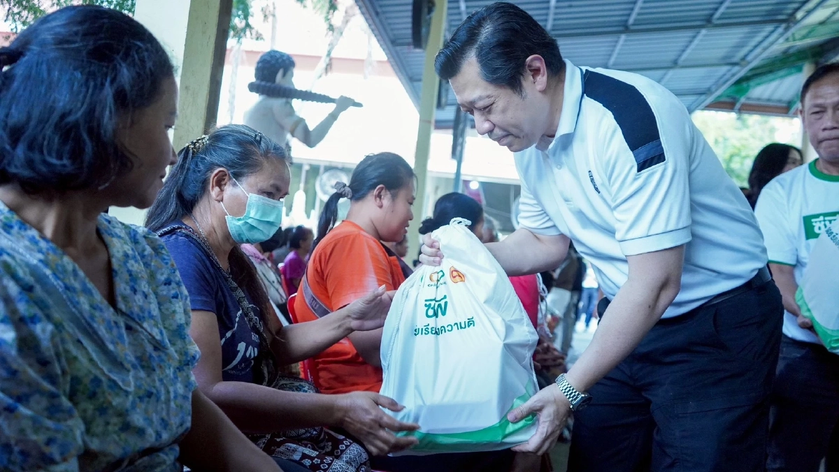 "ซีพีอาสา" ส่งต่อความห่วงใยสู่ชายแดน หนุนอุปกรณ์แพทย์ 10 ล้าน เสริมระบบช่วยชีวิต