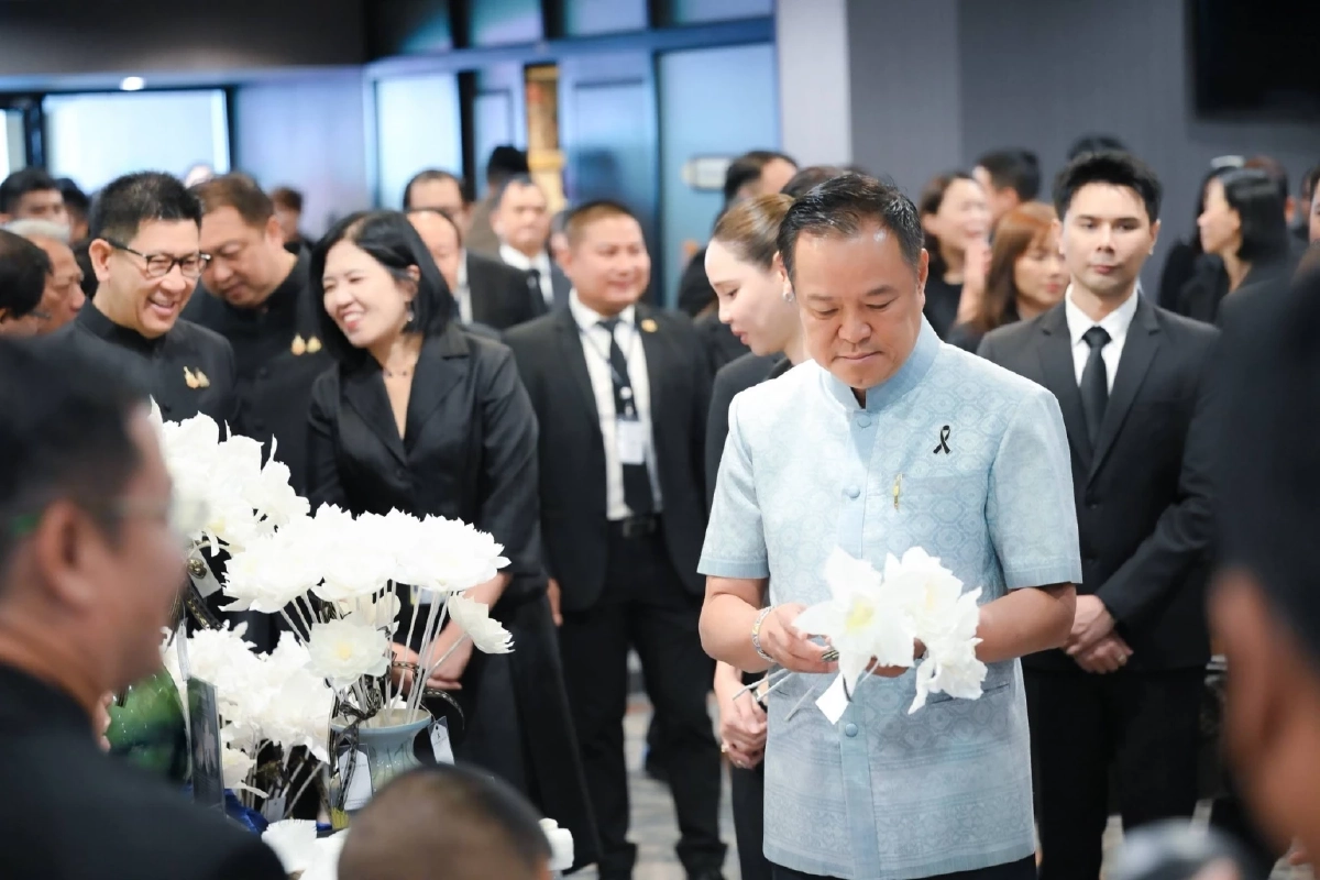 อ่านแล้วซึ้ง เปิดคำปณิธาน อนุทิน ชาญวีรกูล เขียนถวาย พระพันปีหลวง