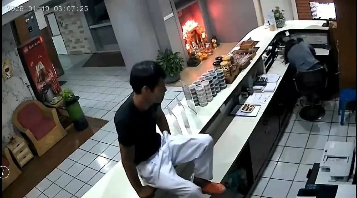 อาลัยเศร้า "คุณนุ้ย" พนง.ต้อนรับสาว ถูกชิงทรัพย์ปลิดชีพดับ