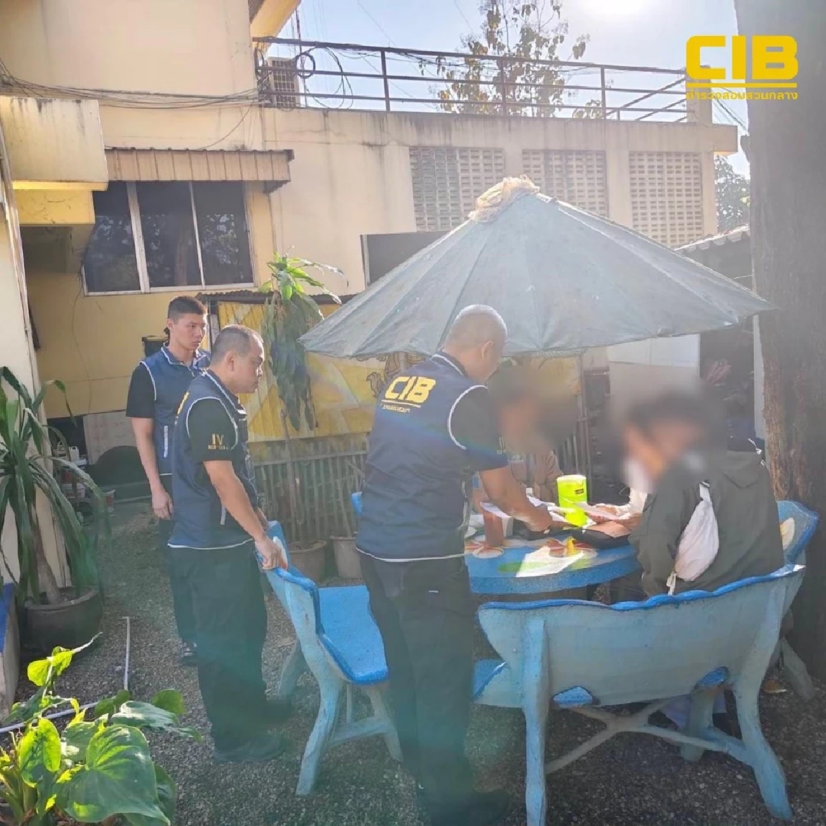 จับกลุ่มบุคคลร่วมกระบวนการทุจริต สวมบัตรเป็นสัญชาติไทย