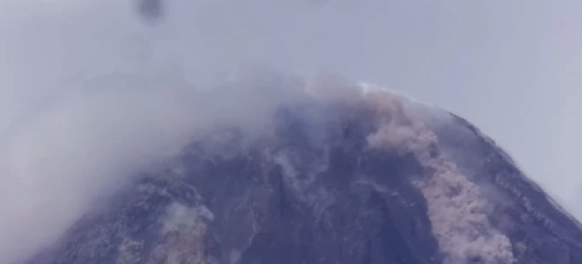 ฟิลิปปินส์ยกระดับเตือนภัยภูเขาไฟมายอนระดับ 3 เสี่ยงปะทุรุนแรง