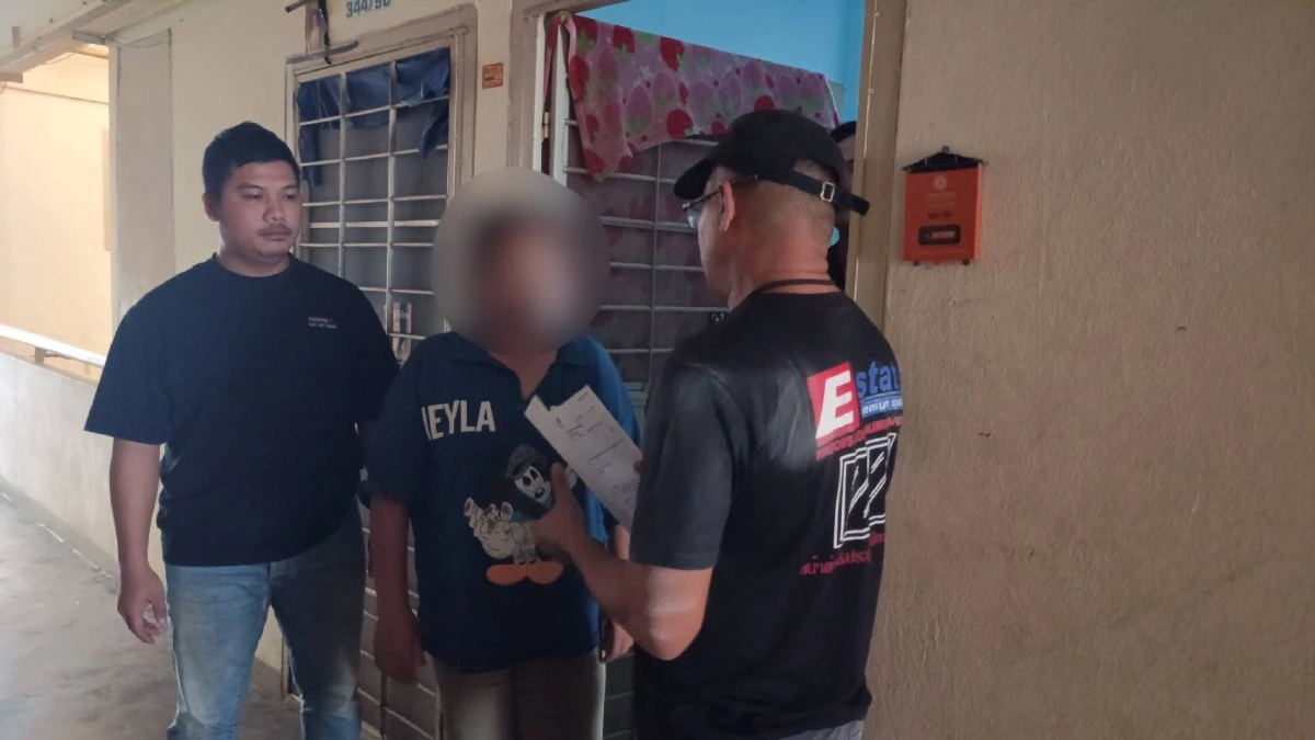 รวบสองแม่บ้านฉกบัตร ATM นายจ้าง แอบกดเงินซ้ำ สูญกว่า 1.6 แสนบาท