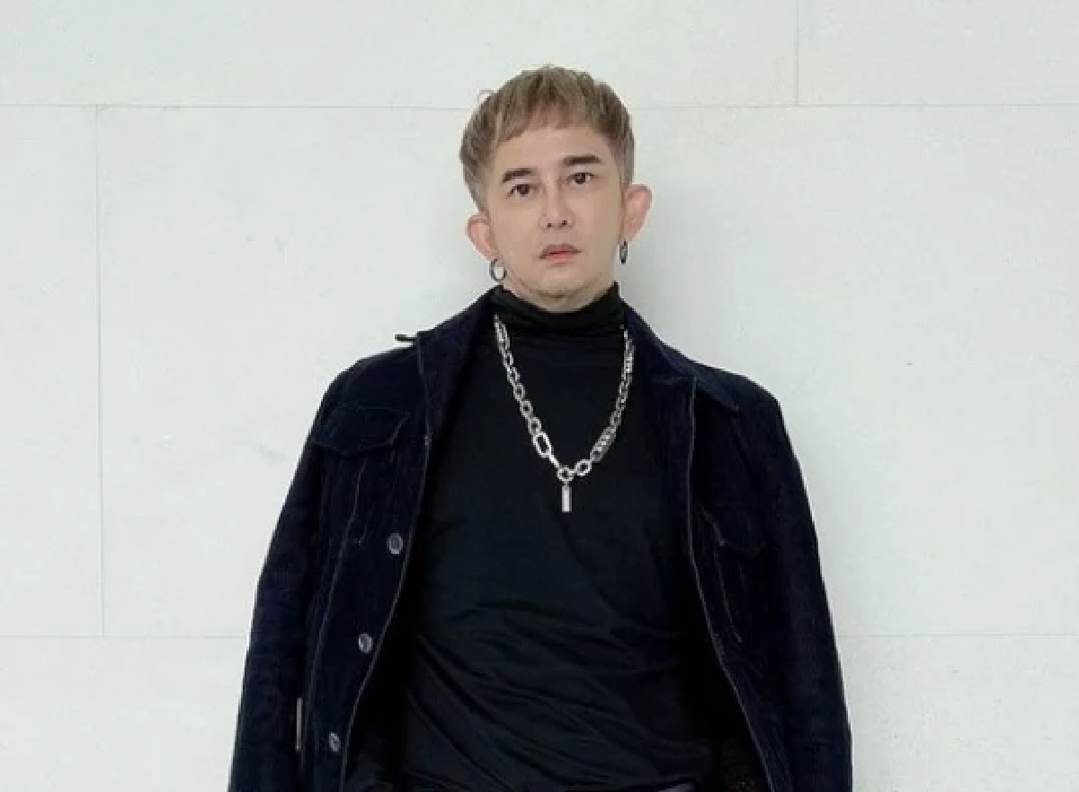 หลุดโฟกัสทะเบียน "พชร์ อานนท์" ถอยรถป้ายแดง ต้อนรับปีใหม่