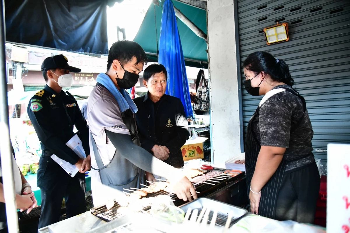 บางรักขยับแผงค้า 3 จุด สีลม-ศาลาแดง ลดขนาดร้าน คืนทางเท้ากว้างให้คนเมือง