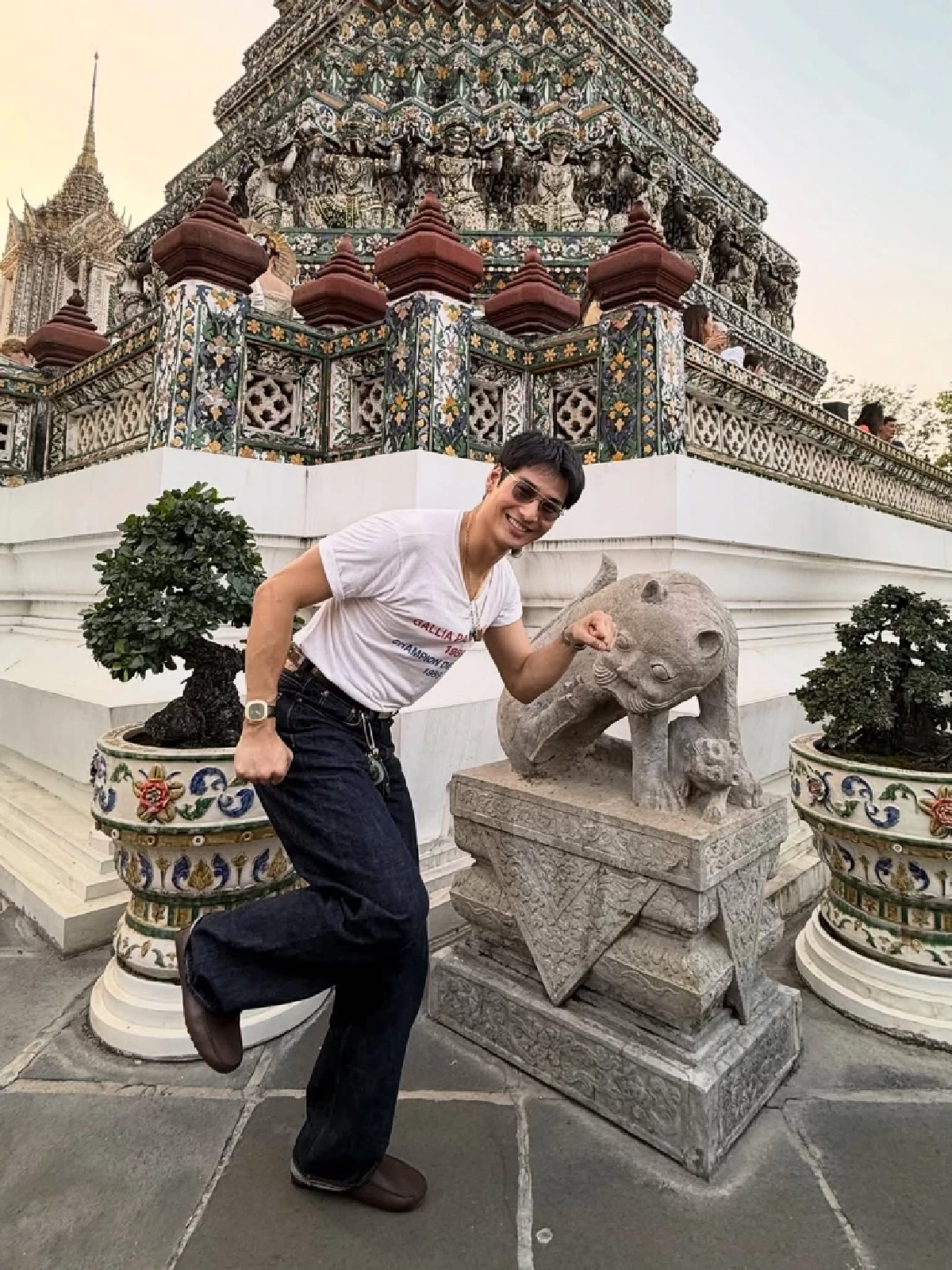 เรื่องถึงตำรวจ อัปเดตล่าสุด "วัดอรุณ" เร่งจัดระเบียบช่างภาพแล้ว