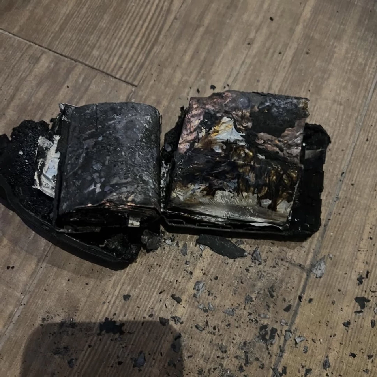  เตือนภัยใกล้ตัว “นก จริยา” เผยแบตสำรองระเบิดไหม้ในไม่กี่วินาที