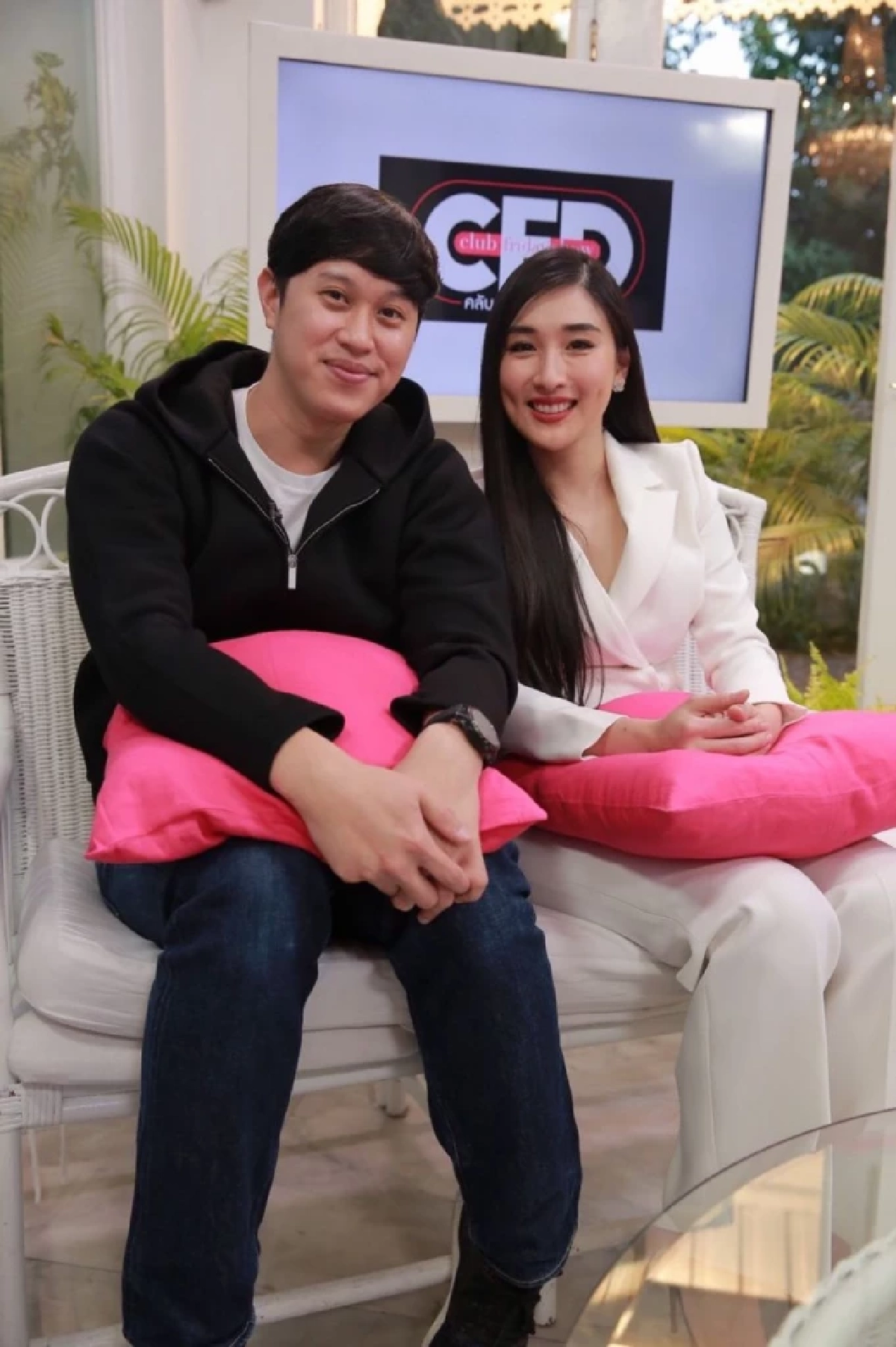 "ปั่น" แฟนเก่า "กระติ๊บ" โพสต์ยาวรับทรยศเอง แต่ยังรอคอยให้อภัย