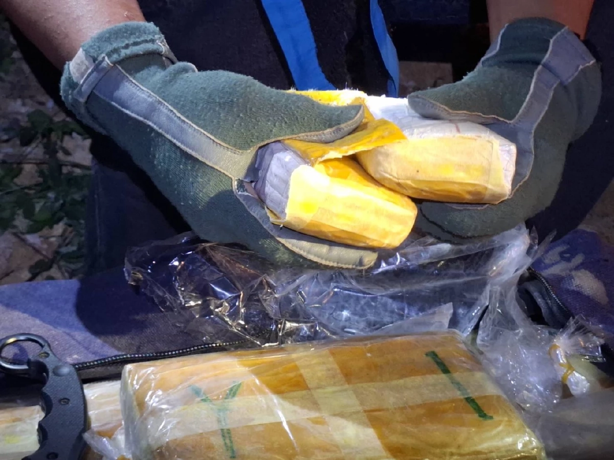 กกล.สุรศักดิ์มนตรี ผนึกกำลังหน่วยความมั่นคง จับขบวนการค้ายาบ้า