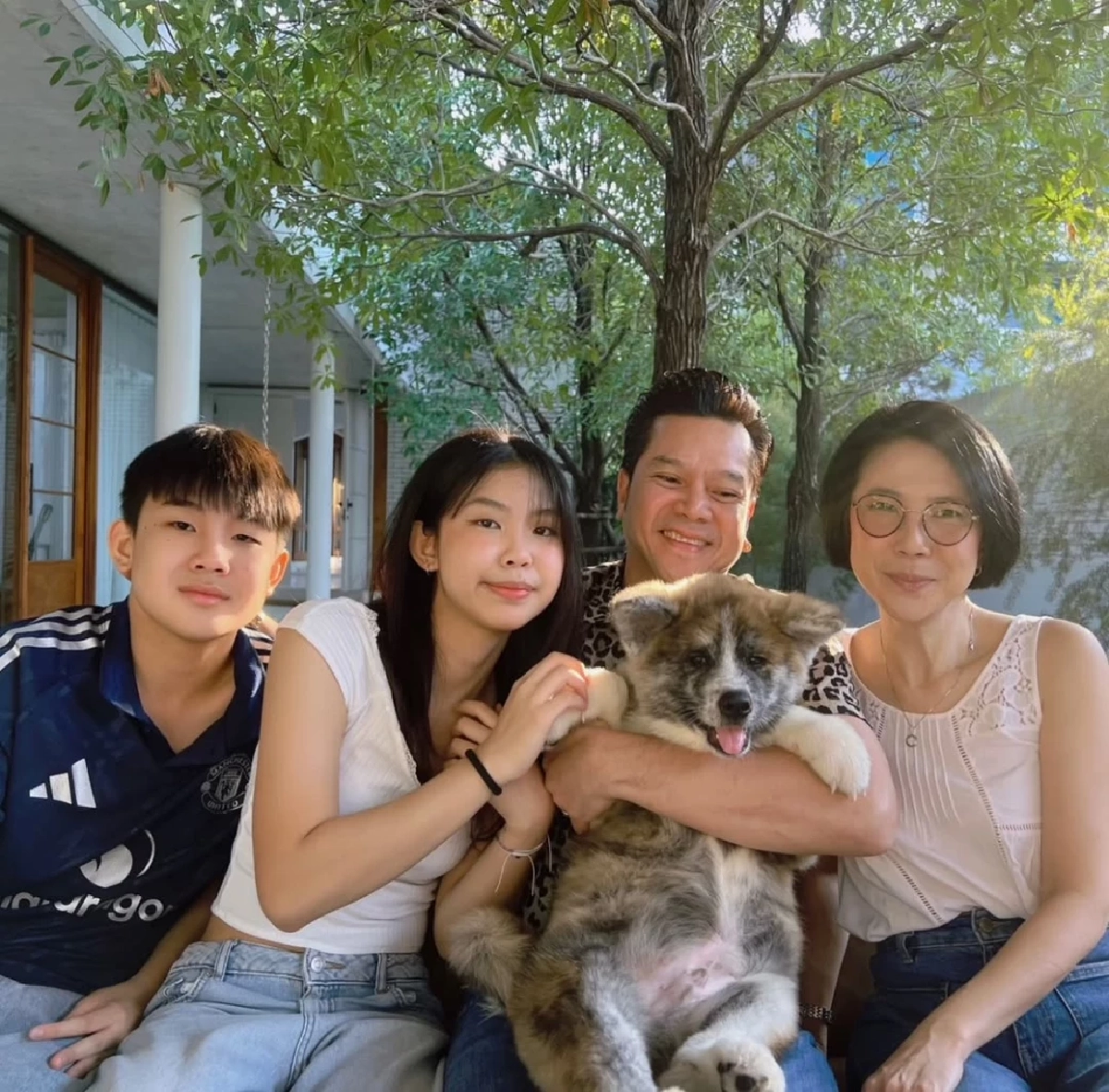 ของขวัญสุดเซอร์ไพรส์! “เต๋า สมชาย”  เมียเผยเหตุผลที่ยอมเปิดใจ