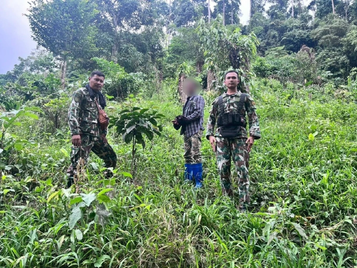 สบอ.3 (เพชรบุรี) ลุยปราบบุกรุกป่า จับ 2 ผู้ต้องหา พบทำผิดซ้ำซาก