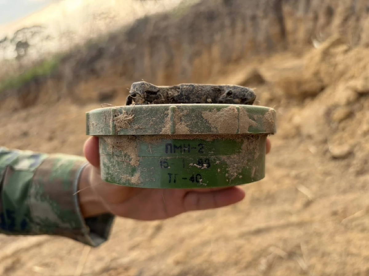 กองทัพเรือเดินหน้าเก็บกู้วัตถุระเบิดพื้นที่ชำราก–หนองรี