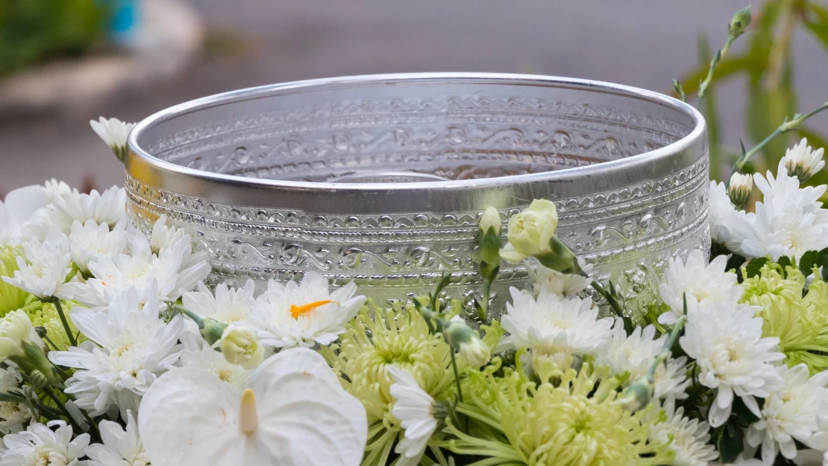 เผยวิธีทำน้ำมนต์โบราณ หลวงปู่เงิน กตสาโร เคยใช้ช่วยญาติโยม