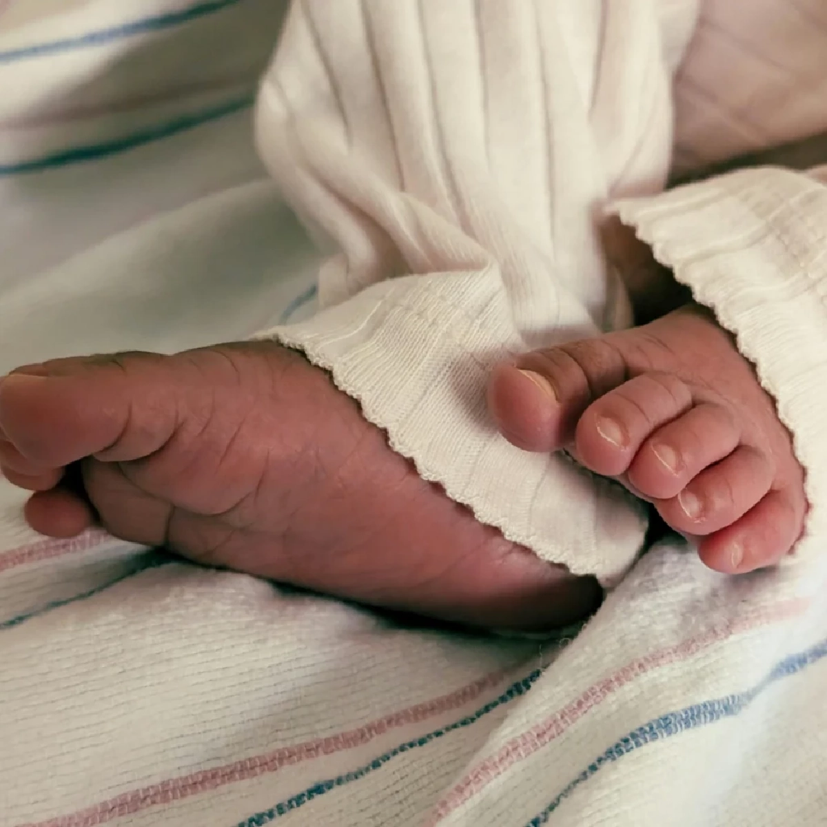 วิกฤติประชากรไทย เด็กเกิดใหม่ต่ำสุดในรอบ 75 ปี