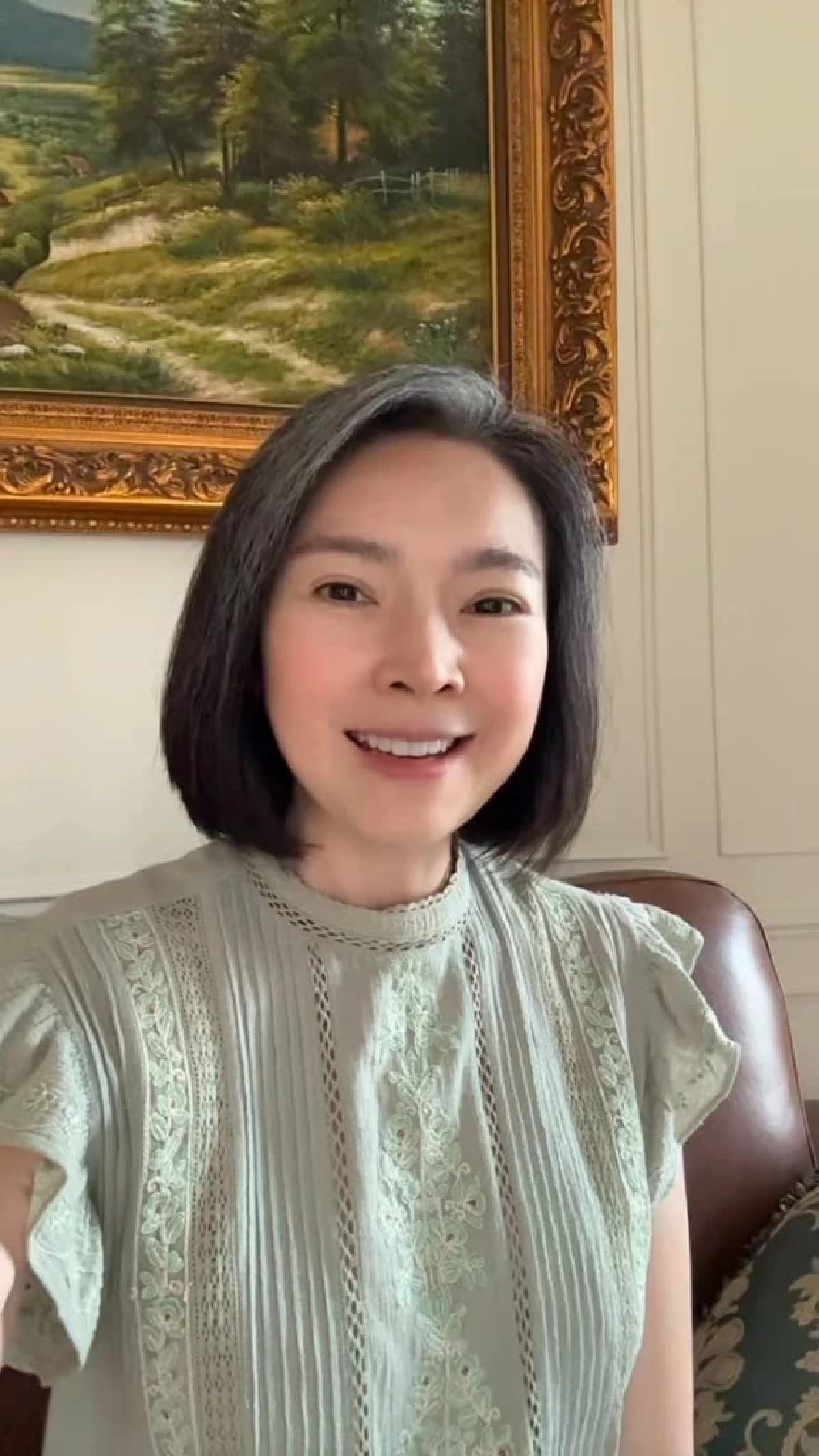 แฟนคลับใจฟู ส่องโมเมนต์อบอุ่น  อดีตนางเอกดัง  ภาพล่าสุดเรียบง่าย