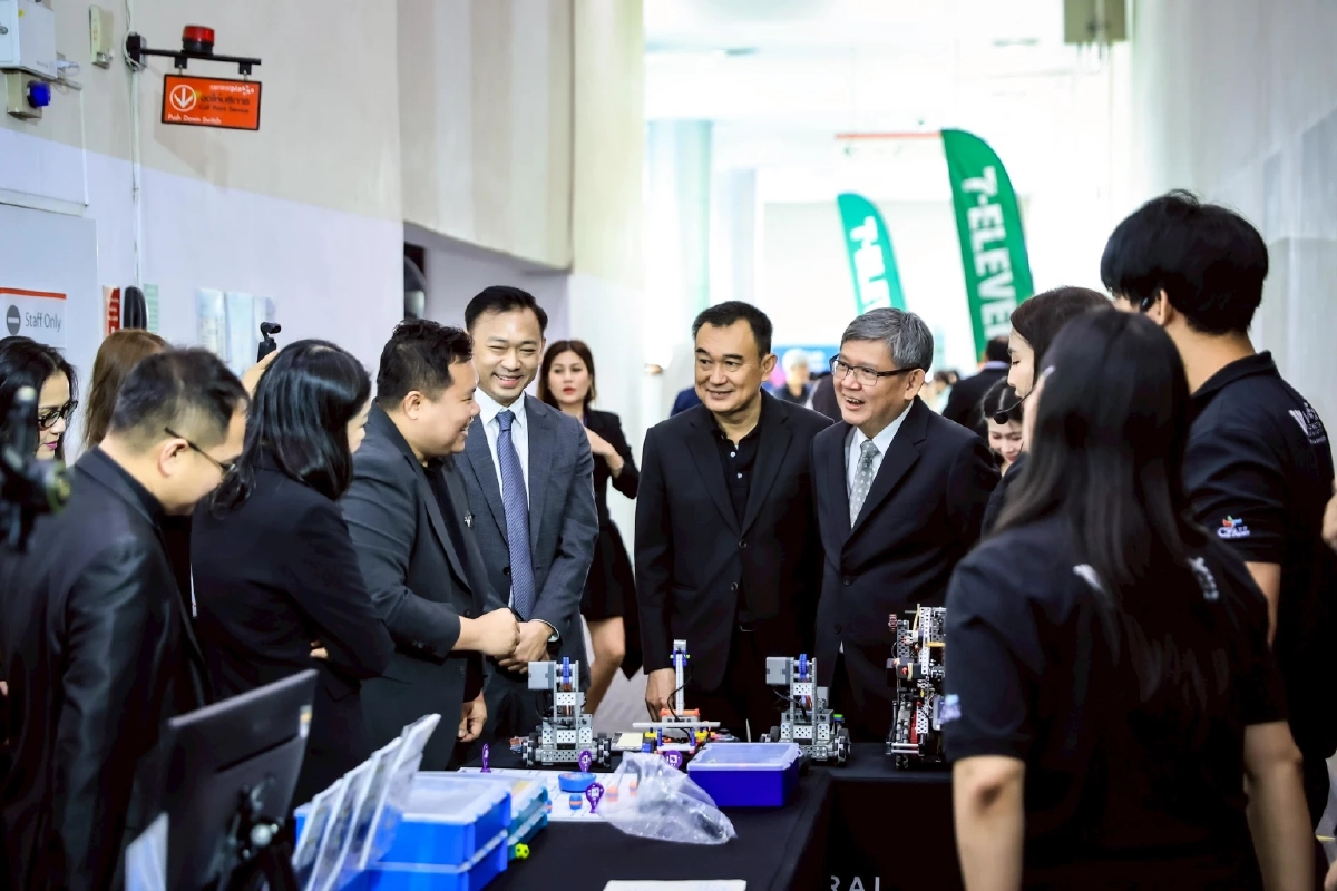 เปิดฉากแล้ว แข่งขันหุ่นยนต์ VEX Robotics Thailand 2025–2026 เฟ้นหาเยาวชนไทยสู่เวทีโลก