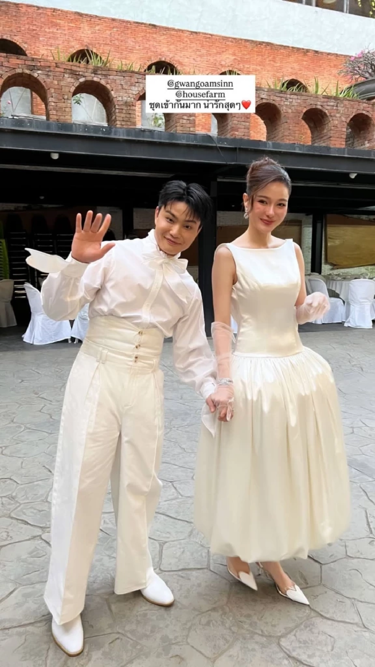 สวยทุกลุค! ส่องชุดเจ้าสาว “กวาง เดอะเฟซ” ในงานแต่งพิธีล้านนา