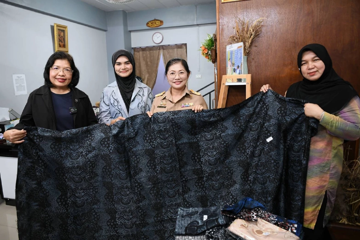 "กรมทรัพย์สินทางปัญญา"รุกลงใต้ เสริมแกร่งสินค้า "ผ้าบาติกนราธิวาส"