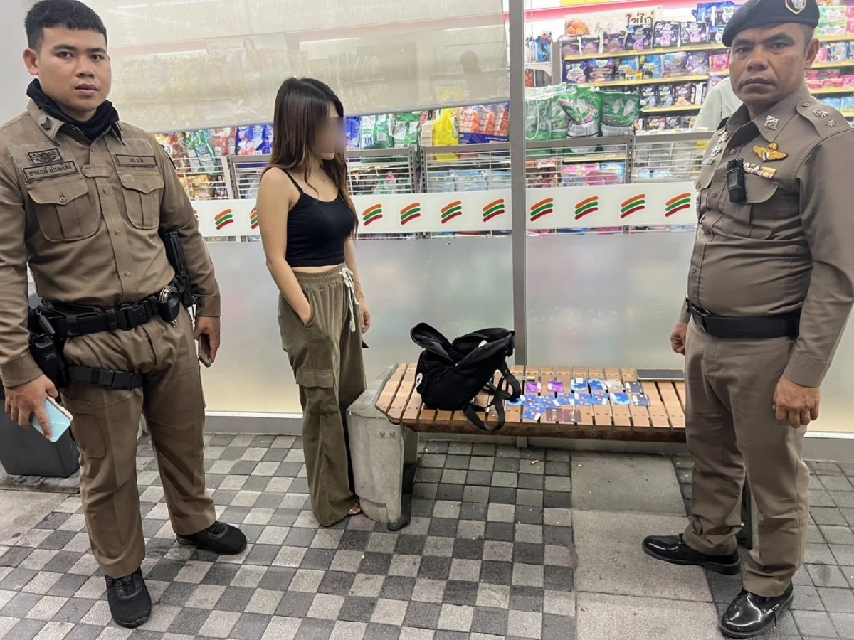 จับคาตู้ATM หนุ่มสาวรับจ้างกดเงิน ส่งนายใหญ่ ค่าจ้างไม่ธรรมดา