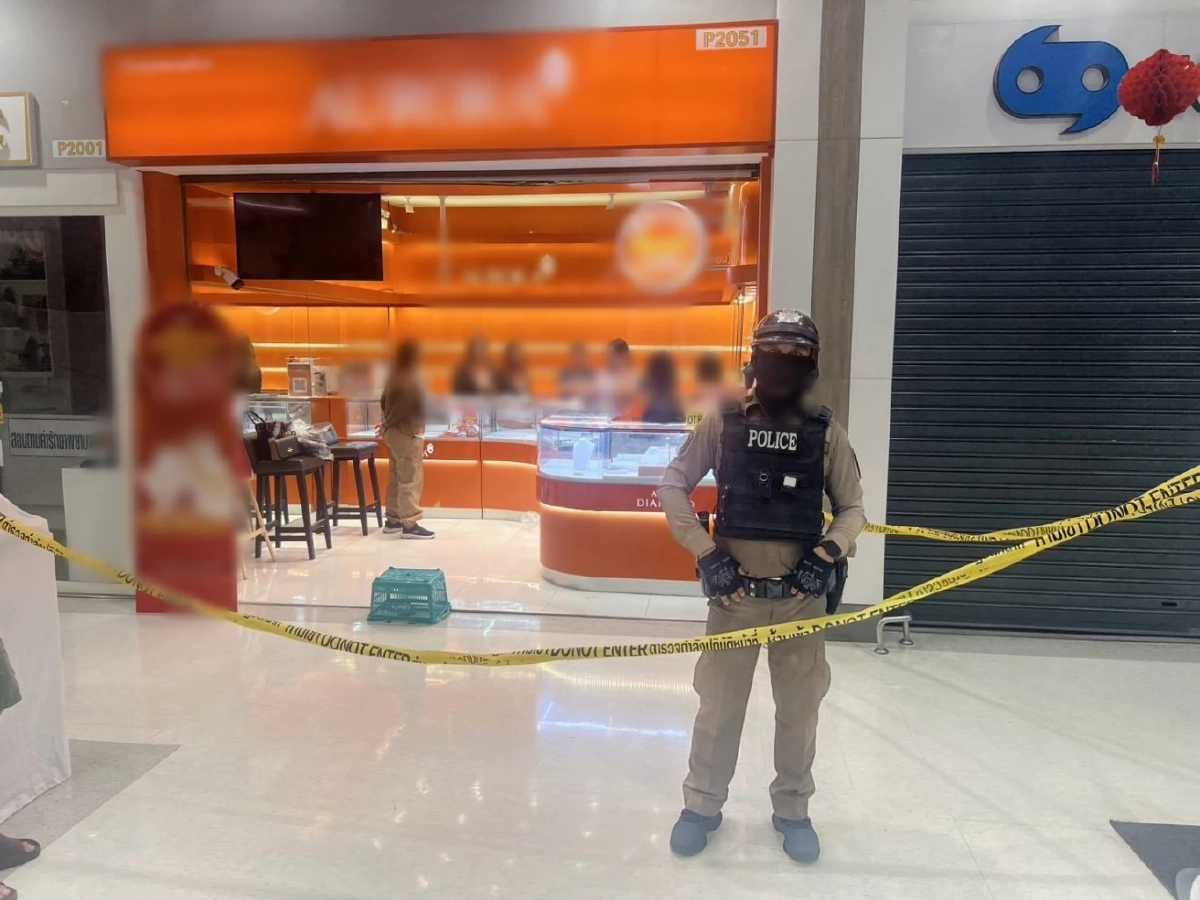 เปิดวงจรปิด นาทีคนร้ายมุดเข้าร้าน ตกใจมูลค่าทอง 149 บาท ที่ได้ไป