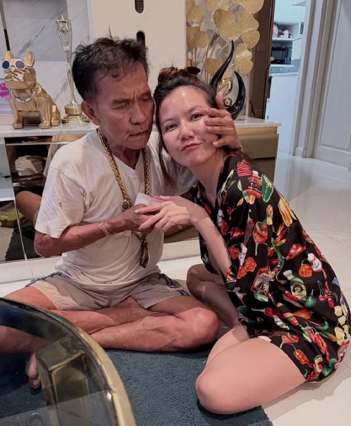 สาวคู่กรณี เผยนาทีเฉี่ยวชนรถจยย. "พ่อจ๊ะ นงผณี" จนเกิดเหตุ