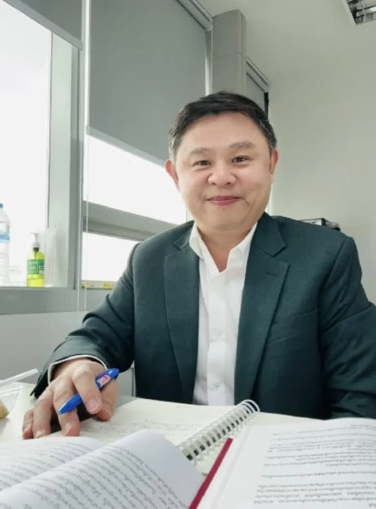 เปิดประวัติ "ทนายแก้ว" ดีกรีไม่ธรรมดา อดีตเคยอยากเป็นหมอ