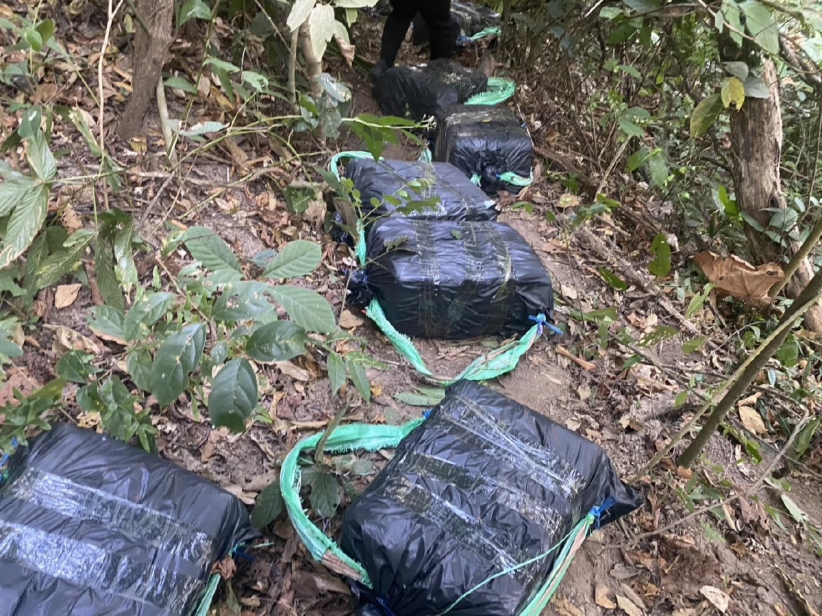 เดือดชายแดนแม่สาย! กกล.ผาเมือง ปะทะขบวนการค้ายา ยึด 6 ล้านเม็ด